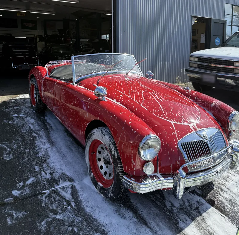 Classic MG roadster · Foam wash